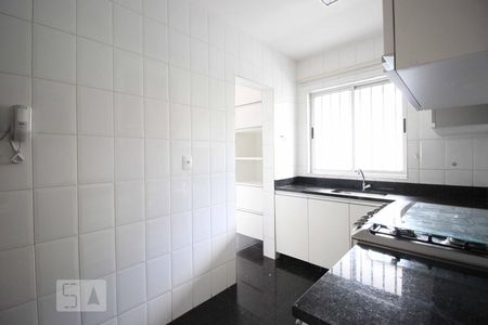 Apartamento à venda com 140m², 3 quartos e 2 vagasCozinha