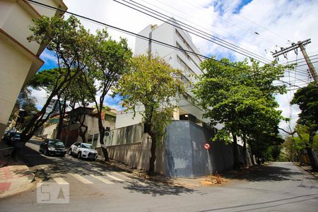 Apartamento à venda com 140m², 3 quartos e 2 vagasFachada