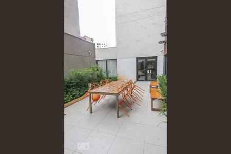 Studio para alugar com 31m², 1 quarto e 1 vaga Studio para alugar com 31m², 1 quarto e 1 vagaChurrasqueira