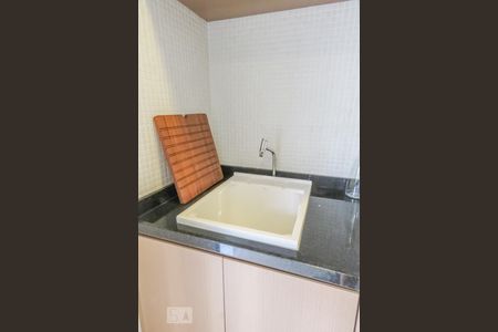 Studio para alugar com 31m², 1 quarto e 1 vaga Studio para alugar com 31m², 1 quarto e 1 vagaLavanderia