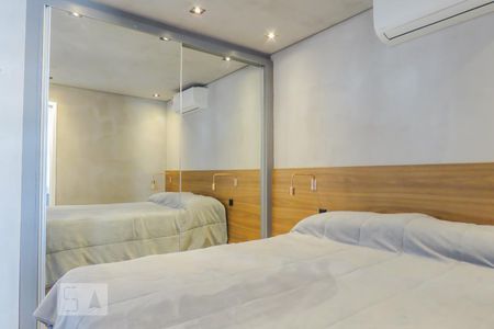 Studio para alugar com 31m², 1 quarto e 1 vaga Studio para alugar com 31m², 1 quarto e 1 vagaQuarto