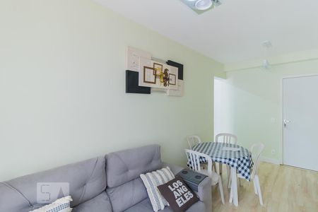 Sala de apartamento à venda com 2 quartos, 63m² em Vila Rio Branco, São Paulo