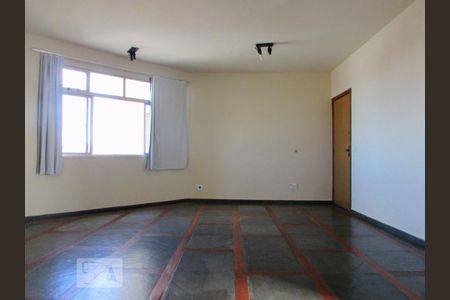 Apartamento para alugar com 2 quartos, 78m² em Coração Eucarístico, Belo Horizonte