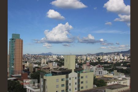 Apartamento para alugar com 78m², 2 quartos e 2 vagas