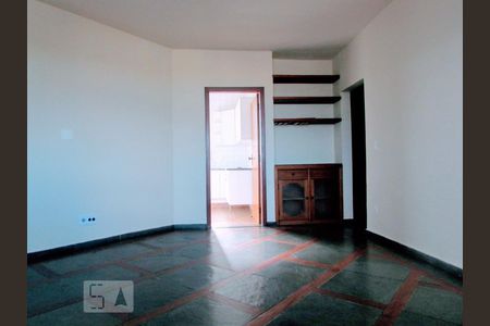 Apartamento para alugar com 2 quartos, 78m² em Coração Eucarístico, Belo Horizonte