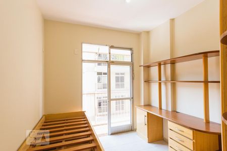 Quarto 1 de apartamento para alugar com 3 quartos, 74m² em Pechincha, Rio de Janeiro