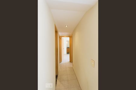 Corredor de apartamento para alugar com 3 quartos, 74m² em Pechincha, Rio de Janeiro