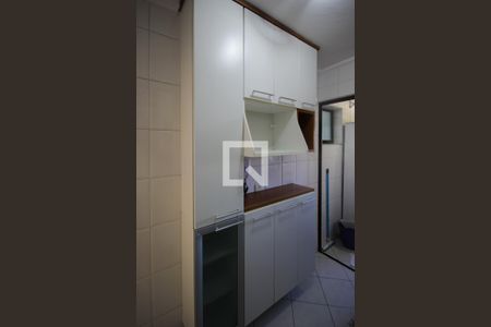 Apartamento à venda com 55m², 2 quartos e 1 vaga Apartamento à venda com 55m², 2 quartos e 1 vagaCozinha
