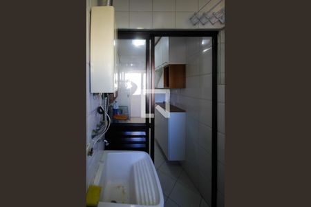 Apartamento à venda com 55m², 2 quartos e 1 vaga Apartamento à venda com 55m², 2 quartos e 1 vagaÁrea de Serviço