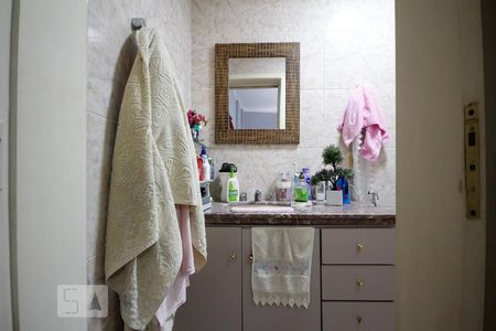 Apartamento à venda com 120m², 3 quartos e 2 vagasBanheiro da Suíte