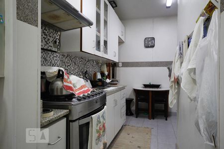 Apartamento à venda com 120m², 3 quartos e 2 vagasCozinha