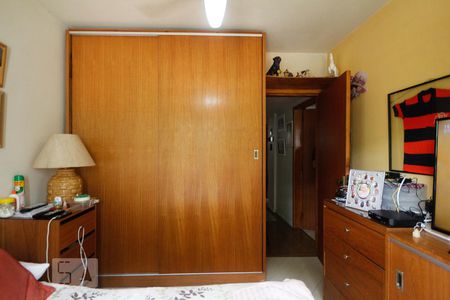 Apartamento à venda com 120m², 3 quartos e 2 vagasQuarto 2