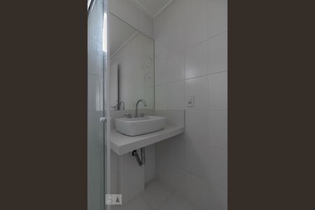 Banheiro de apartamento para alugar com 2 quartos, 65m² em Sacomã, São Paulo