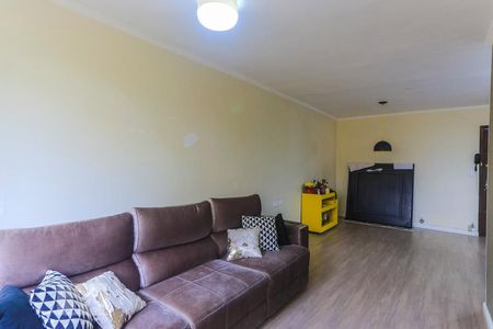 Sala de apartamento para alugar com 2 quartos, 68m² em Jardim Patente, São Paulo