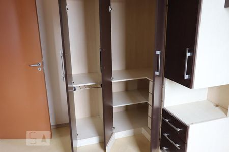 Quarto 1 - Armários de apartamento para alugar com 2 quartos, 50m² em Jardim Santa Cruz (sacomã), São Paulo