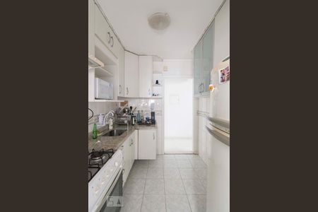 Apartamento à venda com 164m², 3 quartos e 3 vagasCozinha - Armários