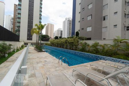 Apartamento para alugar com 64m², 2 quartos e 1 vagaPiscina