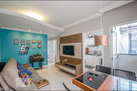 Sala de apartamento à venda com 2 quartos, 60m² em Havaí, Belo Horizonte