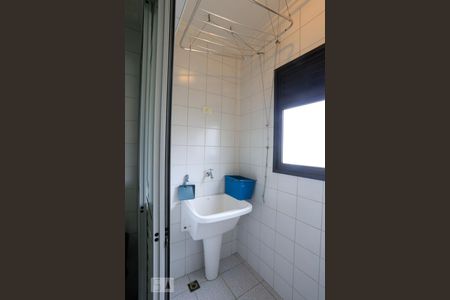 Apartamento para alugar com 66m², 2 quartos e 1 vaga Apartamento para alugar com 66m², 2 quartos e 1 vagaÁrea de Serviço