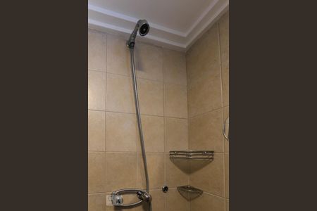 Apartamento para alugar com 66m², 2 quartos e 1 vaga Apartamento para alugar com 66m², 2 quartos e 1 vagaBanheiro da Suite