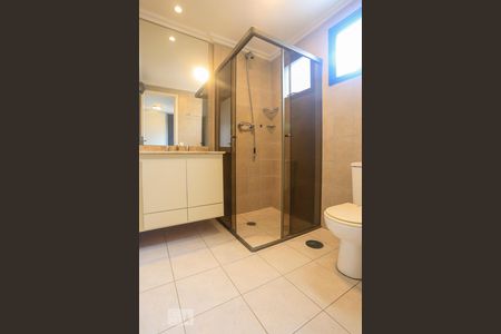 Apartamento para alugar com 66m², 2 quartos e 1 vaga Apartamento para alugar com 66m², 2 quartos e 1 vagaBanheiro da Suite