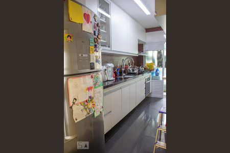 Apartamento à venda com 75m², 3 quartos e 2 vagascozinha