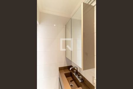 Apartamento para alugar com 110m², 2 quartos e 2 vagasLavabo