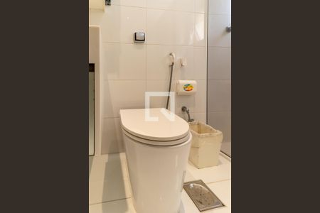 Apartamento para alugar com 110m², 2 quartos e 2 vagasBanheiro do Quarto 2