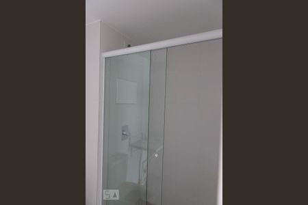 Banheiro da Suíte de apartamento para alugar com 1 quarto, 59m² em Jardim do Salso, Porto Alegre