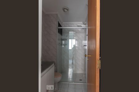Banheiro de apartamento para alugar com 1 quarto, 57m² em Vila Mariana, São Paulo
