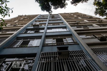 Apartamento para alugar com 135m², 3 quartos e 1 vaga Apartamento para alugar com 135m², 3 quartos e 1 vagaFachada