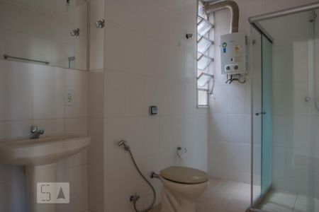 Apartamento para alugar com 135m², 3 quartos e 1 vaga Apartamento para alugar com 135m², 3 quartos e 1 vagaBanheiro 2
