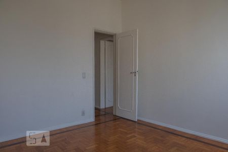 Apartamento para alugar com 135m², 3 quartos e 1 vaga Apartamento para alugar com 135m², 3 quartos e 1 vagaQuarto 1