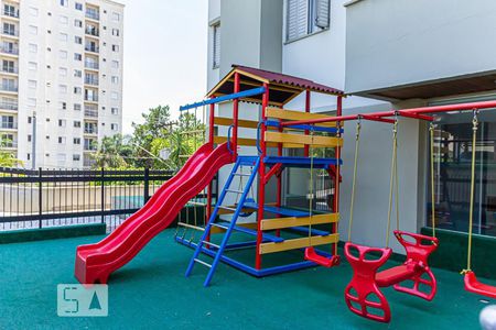 Apartamento à venda com 80m², 3 quartos e 1 vagaÁrea Comum - Playground