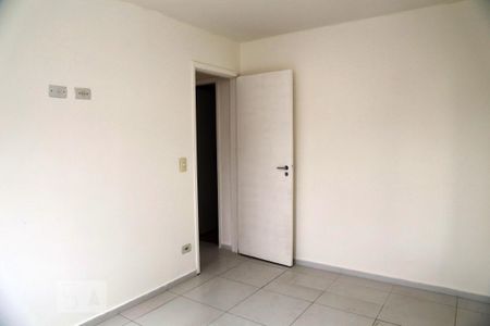 Quarto 2 de apartamento para alugar com 2 quartos, 52m² em Jardim Taboão, São Paulo