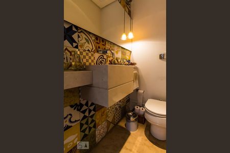 Casa à venda com 500m², 5 quartos e 3 vagasLavabo