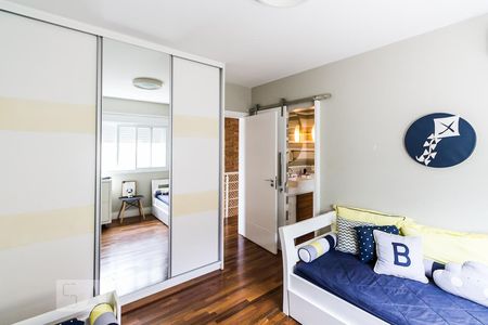 Casa à venda com 500m², 5 quartos e 3 vagasQuarto