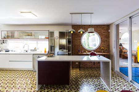 Casa à venda com 500m², 5 quartos e 3 vagasCozinha