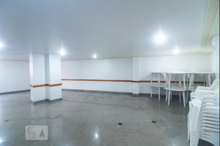 Apartamento à venda com 110m², 3 quartos e 1 vaga Apartamento à venda com 110m², 3 quartos e 1 vagaÁrea comum - Salão de festas