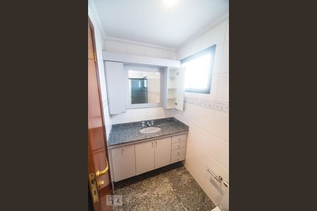 Apartamento à venda com 110m², 3 quartos e 1 vaga Apartamento à venda com 110m², 3 quartos e 1 vagaSuíte