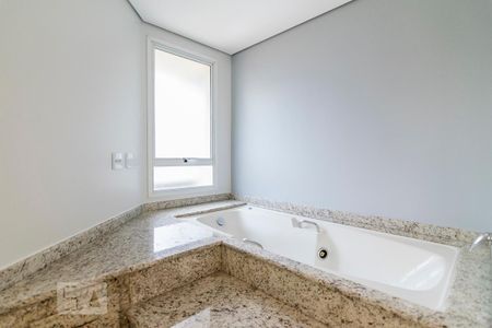 Banheira de apartamento para alugar com 1 quarto, 104m² em Jardim, Santo André