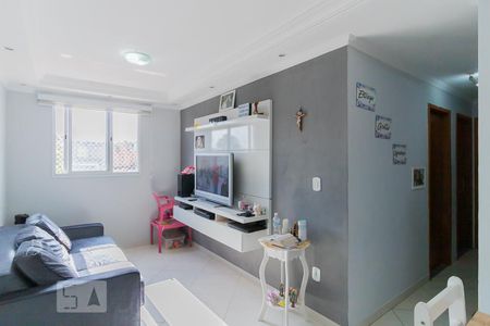 Sala de apartamento à venda com 2 quartos, 50m² em Vila Carmosina, São Paulo