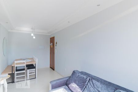 Sala de apartamento à venda com 2 quartos, 50m² em Vila Carmosina, São Paulo