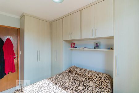 Quarto 1 de apartamento à venda com 2 quartos, 50m² em Vila Carmosina, São Paulo