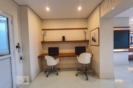 Apartamento à venda com 122m², 3 quartos e 2 vagasLan House