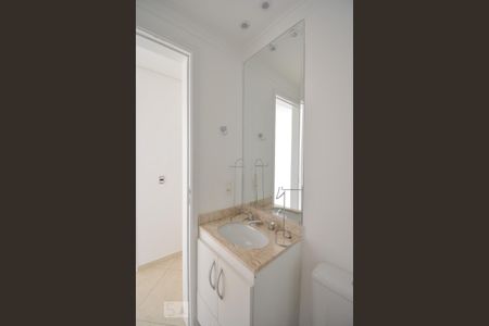 Banheiro de apartamento à venda com 2 quartos, 59m² em Rudge Ramos, São Bernardo do Campo
