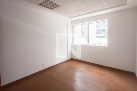 Casa à venda com 272m², 5 quartos e 4 vagasQuarto 5