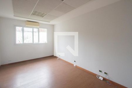 Casa à venda com 272m², 5 quartos e 4 vagasQuarto 2