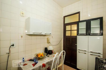 Apartamento para alugar com 90m², 3 quartos e 1 vaga Apartamento para alugar com 90m², 3 quartos e 1 vagaCozinha