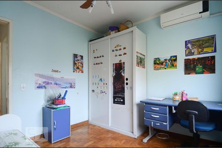 Quarto 1 de apartamento para alugar com 2 quartos, 70m² em Cidade Baixa, Porto Alegre